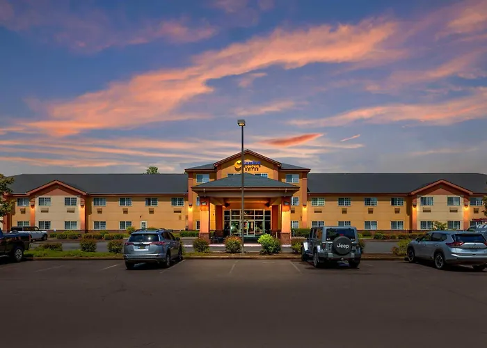 Comfort Suites Salem