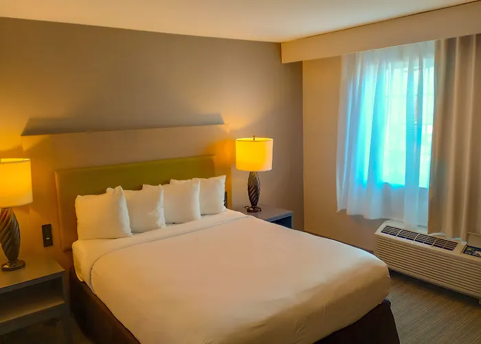 Country Inn & Suites By Radisson, Portland International Airport, Or